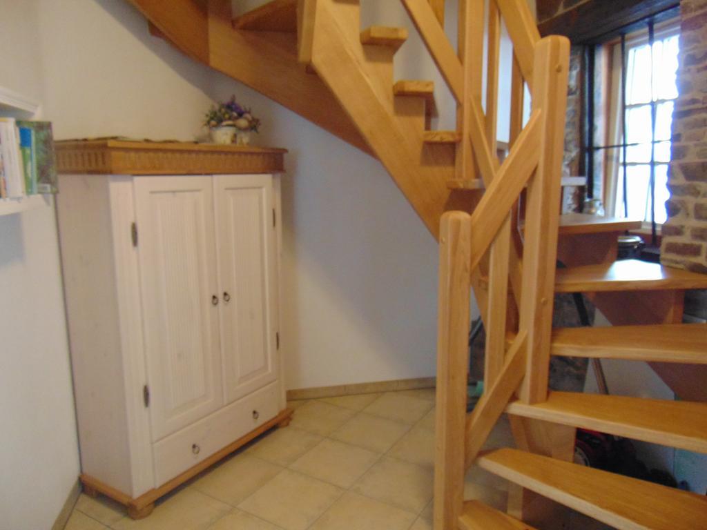 Ferienwohnung Bergblick /Moseltal Burgen  Kültér fotó
